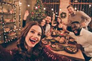 How to Save on Holiday Parties and Gatherings