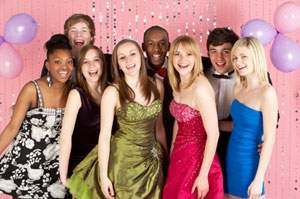 Save Money On Prom – The Memories Are What Matter