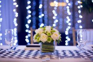 5 Tips to Plan the Perfect Prom for Less