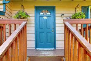 5 Cheap & Easy Ways to Boost Curb Appeal