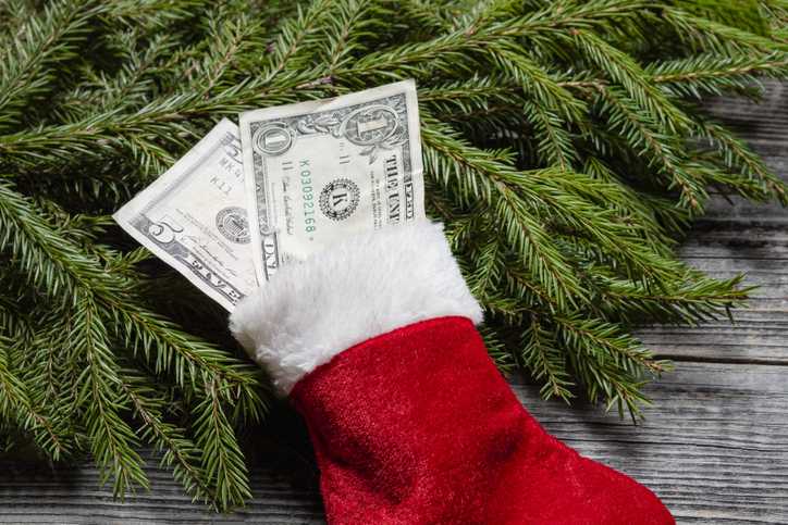 Use the Holidays to Teach Kids About Money