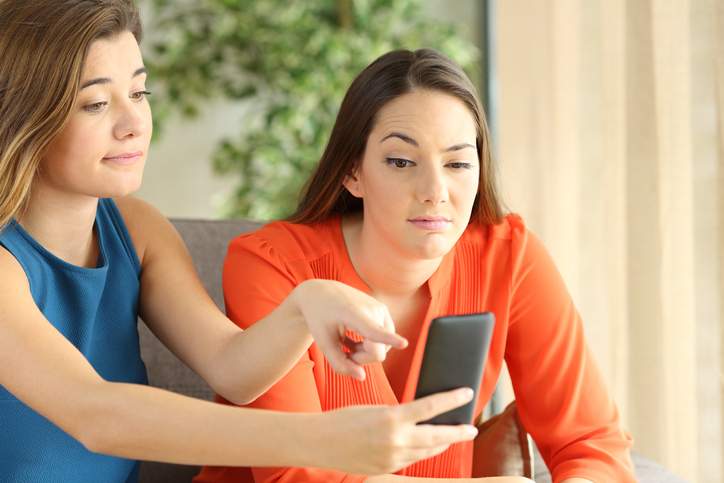 Watch for These Financial Red Flags with Roommates