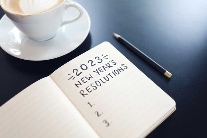 9 Tips to Stick with Financial Resolutions in 2023